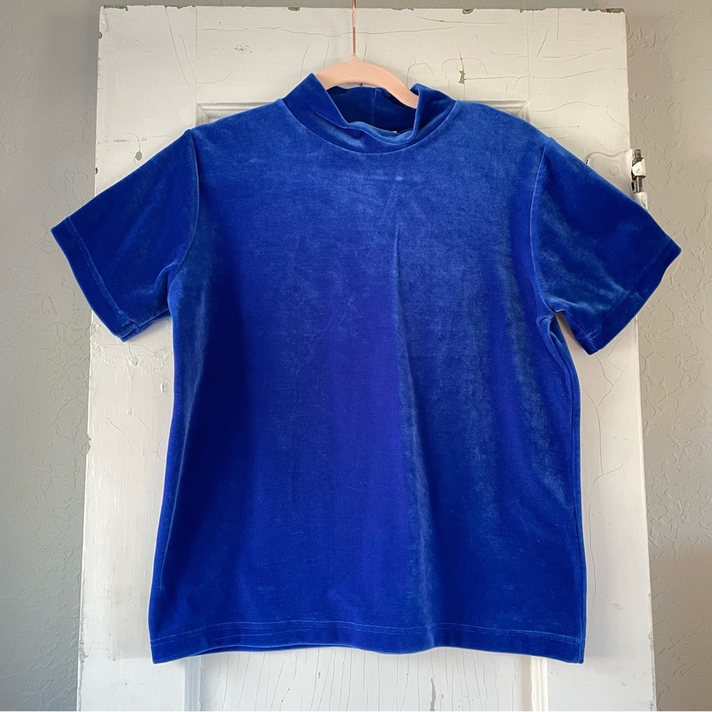 STEPHANIE ANDREWS Royal‎ Blue Velvet Mock Neck Short Sleeve Blouse